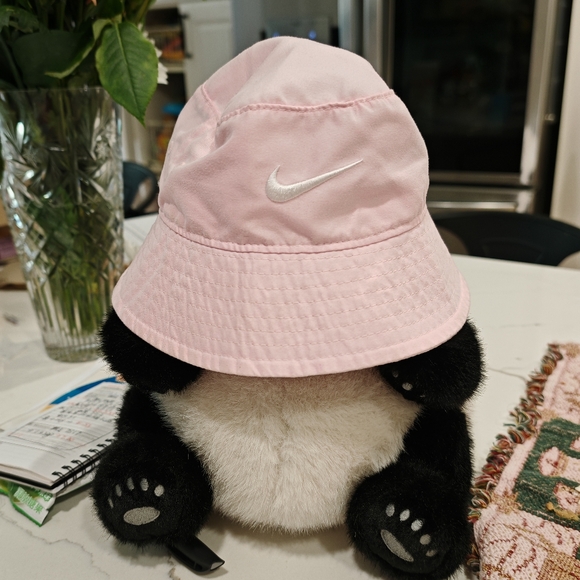 4/25 Nike UPF 40+Toddler Bucket Hat - Picture 6 of 10